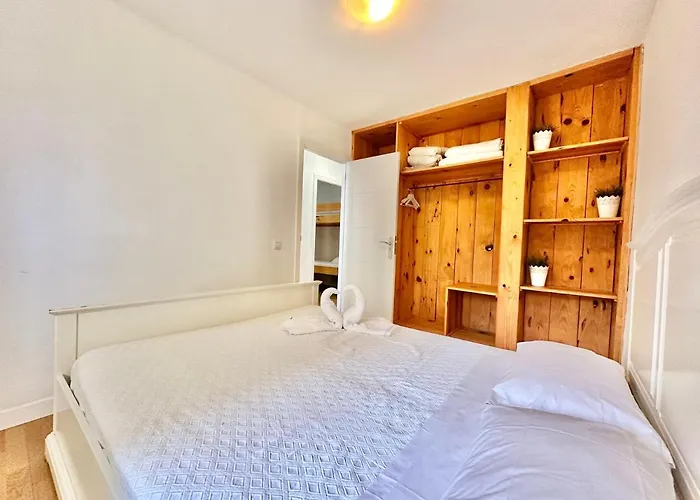 Torres De Yomely - M1b Playa de las Americas (Tenerife)